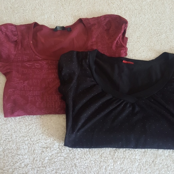 Pink and Black shirts with ruffled sleeves - Picture 8 of 8